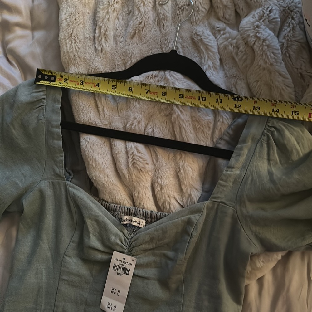 Nwt Short-Sleeve Cinched Linen-Blend Top - Picture 7 of 7